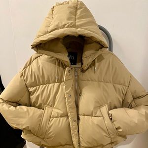 Zara cropped puffer jacket